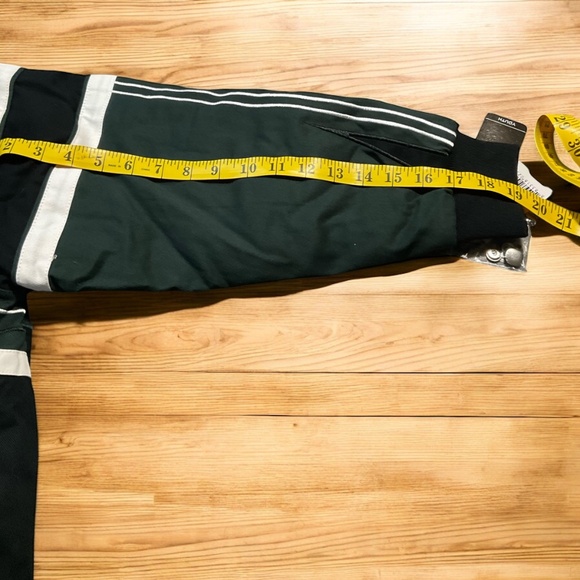 Youth Large NFL Jets Snap Closure Coat. NWT. - Picture 6 of 12